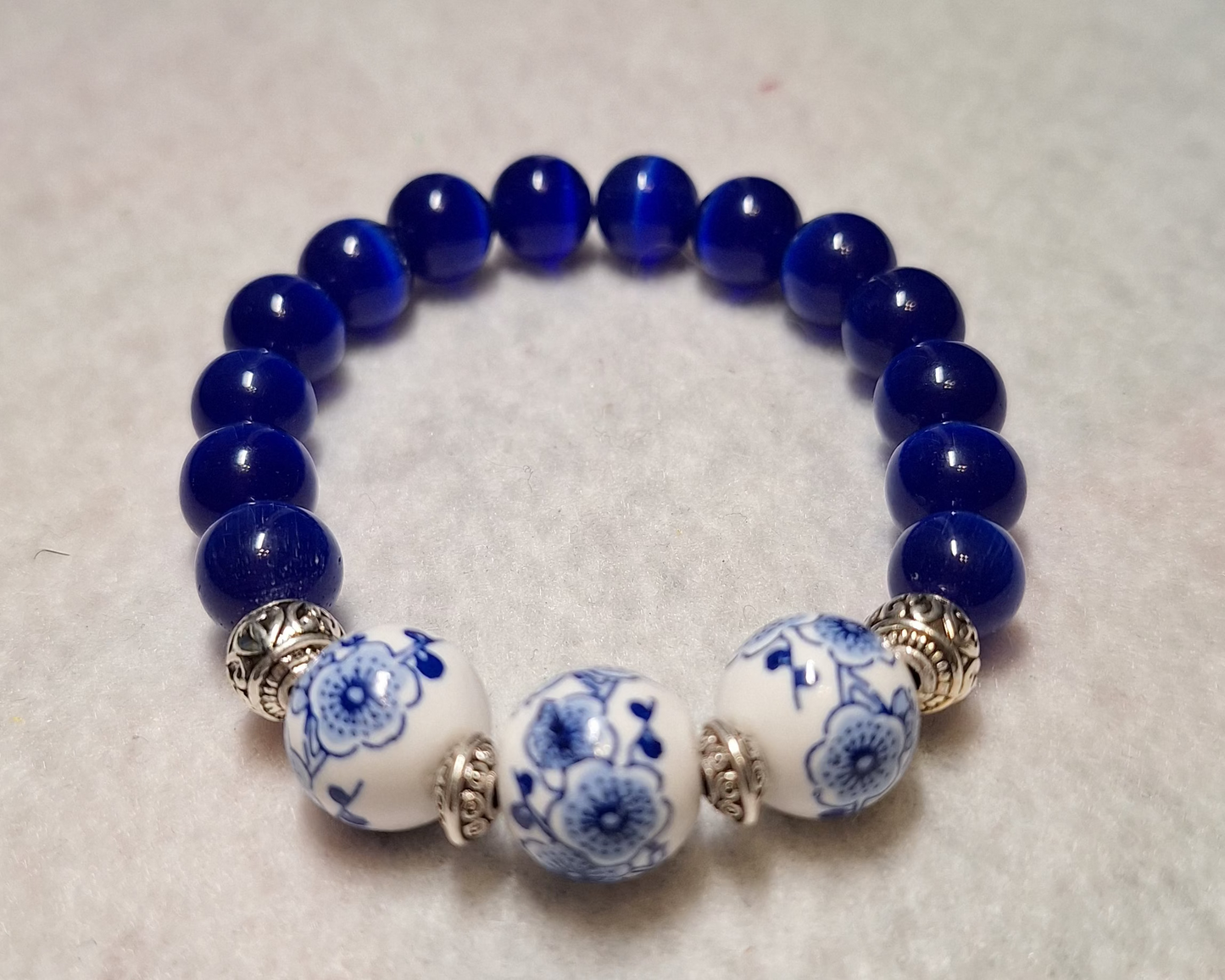 Blue and White Chinese Floral & Cobalt Cat's Eye Beaded Stretch