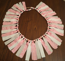 Load image into Gallery viewer, Valentine&#39;s Day Fabric Rag and Beaded Garland Home Decor
