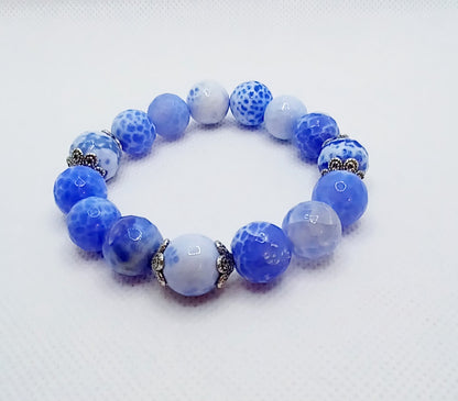 White and Blue Faceted Agate with Antique Silver Bead Caps Stretch Bracelet